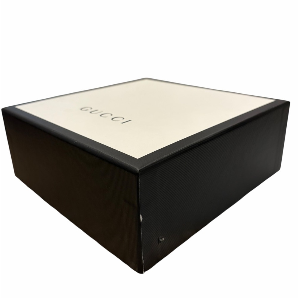 Gucci Gift Box with Shopping Bag and Ribbon - Picture 7 of 12
